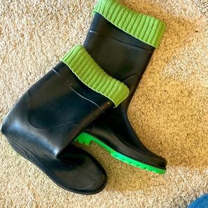 Via Veneto Rainboots with Sweater cuff